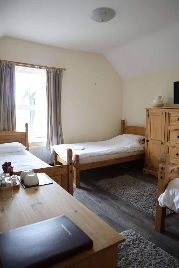 The Hare & Hounds Inn Foulridge Exteriör bild
